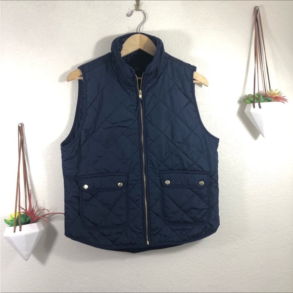J. Crew Excursion vest in recycled poly with PrimaLoft® fill in navy blue - Picture 2 of 5